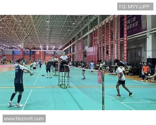 武汉羽毛球队团队协作新模式探讨与热议推动羽毛球发展新篇章